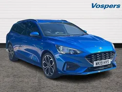 Blue Used 2019 Ford Focus ST-Line Estate | £13,450 (Fair price)