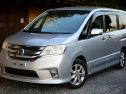 Met silver Used 2011 Nissan Serena MPV | £11,495 (Expensive)