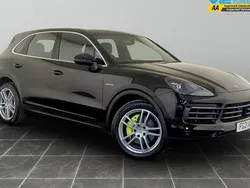 Used 2021 Porsche Cayenne S E-Hybrid SUV | £41,495 (Super price)
