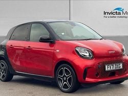Red/black Used 2022 Smart ForFour Electric Drive Premium Hatchback | £8,945 (Fair price)