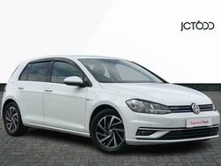 White Used 2019 VW Golf VII Match Hatchback | £14,239 (Fair price)