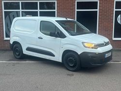 White Used 2020 Citroën Berlingo MPV | £6,250 (Super price)