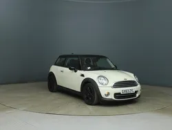 White Used 2013 Mini Cooper Hatch Hatchback | £1,495