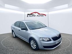 Silver Used 2014 Skoda Octavia Hatchback | £5,995 (Expensive)
