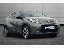 Green Used 2023 Toyota Aygo X SUV | £13,495