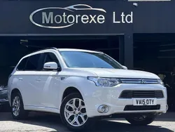 White Used 2015 Mitsubishi Outlander P-HEV Estate | £10,450 (Good price)