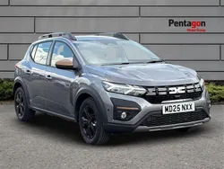 Shadow grey Used 2025 Dacia Sandero Extreme Hatchback | £19,450 (Expensive)