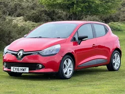 Red Used 2016 Renault Clio IV Play Hatchback | £4,795 (Fair price)