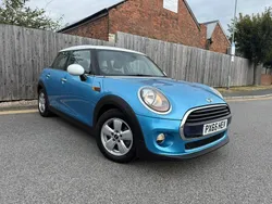 Blue Used 2015 Mini Cooper Hatch Hatchback | £7,995 (Good price)