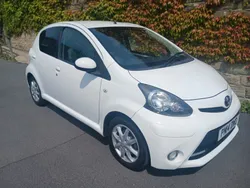 White Used 2014 Toyota Aygo Hatchback | £4,795 (Good price)