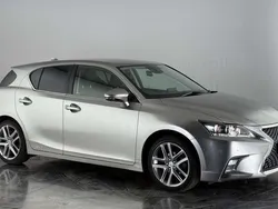 Silver Used 2017 Lexus CT200h Luxury Line Hatchback | £12,450 (Fair price)