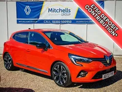 Valencia orange Used 2022 Renault Clio V Techno Hatchback | £16,295 (Fair price)