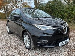 Black Used 2021 Renault Zoe Iconic Hatchback | £8,900 (Fair price)