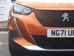 Orange Used 2022 Peugeot e-2008 Allure Premium SUV | £11,399 (Fair price)
