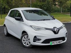 White Used 2020 Renault Zoe Play Hatchback | £9,498 (Expensive)