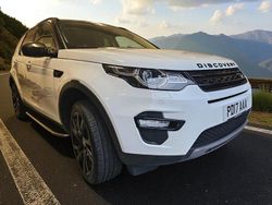 White Used 2017 Land Rover Discovery Sport HSE SUV | £12,650 (Fair price)
