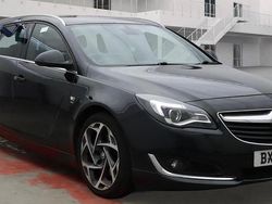 Black Used 2016 Vauxhall Insignia SRi Estate | £4,125 (Fair price)