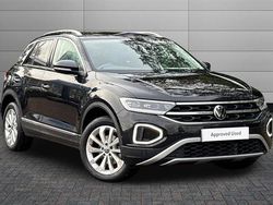 Black Used 2022 VW T-Roc Style SUV | £21,950 (Fair price)