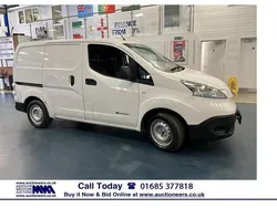 White Used 2014 Nissan e-NV200 Acenta Van | £3,640 (Good price)