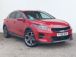 Red Used 2020 Kia XCeed 3 SUV | £13,998 (Fair price)