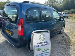 Blue Used 2009 Citroën Berlingo XTR MPV | £4,395 (Fair price)