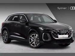 Black Used 2025 Audi Q5 Advanced SUV | £53,500 (Expensive)