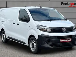 White New 2024 Vauxhall Vivaro Van | £19,995 (Fair price)