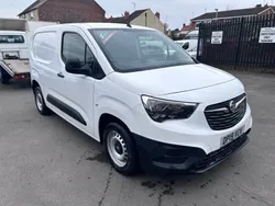 White Used 2019 Vauxhall Combo Edition MPV | £6,995 (Super price)