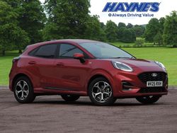 Red Used 2025 Ford Puma ST-Line Hatchback | £22,000 (A bit pricey)