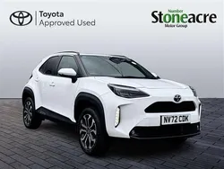 White Used 2023 Toyota Yaris Cross Design SUV | £22,000 (Good price)