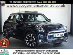 Black Used 2021 Mini Cooper SE Hatch Hatchback | £15,500 (Fair price)