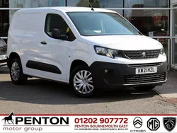 White Used 2021 Peugeot Partner S MPV | £9,990 (Good price)