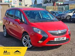 Red Used 2015 Vauxhall Zafira Tourer SRi MPV | £7,350 (Fair price)