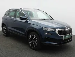 Petrol blue metallic Used 2023 Skoda Karoq SE L SUV | £19,990 (Fair price)
