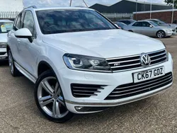 White Used 2017 VW Touareg R-line Plus SUV | £17,492 (Fair price)