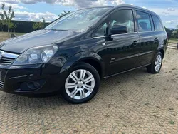 Black Used 2012 Vauxhall Zafira Design Edition MPV | £2,650 (Good price)