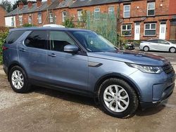 Blue Used 2018 Land Rover Discovery 5 SE SUV | £17,989