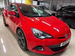 Red Used 2015 Vauxhall Astra GTC Edition Hatchback | £4,990 (Fair price)