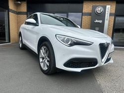 White Used 2019 Alfa Romeo Stelvio SUV | £19,490 (Fair price)