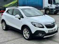 White Used 2016 Vauxhall Mokka S SUV | £5,499 (Fair price)