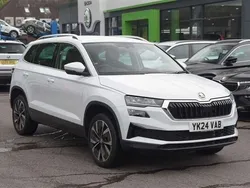 White Used 2024 Skoda Karoq SE L SUV | £22,796 (Fair price)