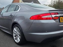 Grey Used 2013 Jaguar XF Sedan | £3,999 (Good price)
