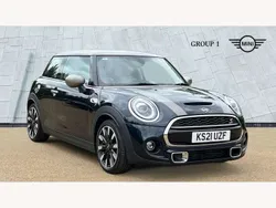 Enigmatic black Used 2021 Mini Cooper S Exclusive Hatchback | £18,995 (Fair price)
