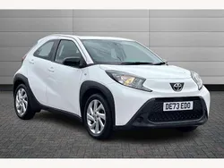 White Used 2023 Toyota Aygo PURE Hatchback | £12,695 (Fair price)