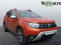 Orange Used 2022 Dacia Duster Prestige SUV | £13,495 (A bit pricey)