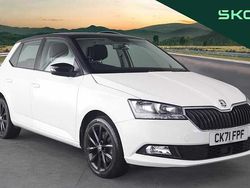 Candy white black magic pearl effect Used 2021 Skoda Fabia SE Hatchback | £12,895 (Fair price)
