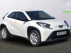 White Used 2022 Toyota Aygo PURE Hatchback | £11,399 (Fair price)