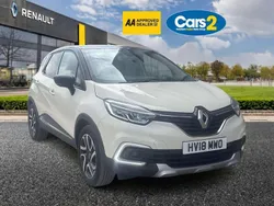 Cream/black Used 2018 Renault Captur Dynamique SUV | £9,495 (Fair price)