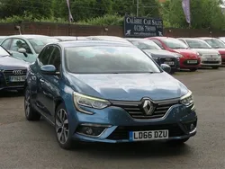 Blue Used 2016 Renault Mégane III Dynamique Hatchback | £7,495 (Expensive)