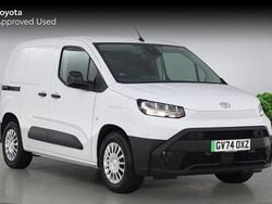 Icy white Used 2024 Toyota Proace City Van | £15,995 (Fair price)